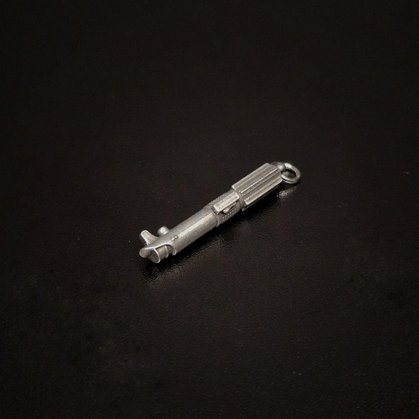 Saber Hanger & Ketting