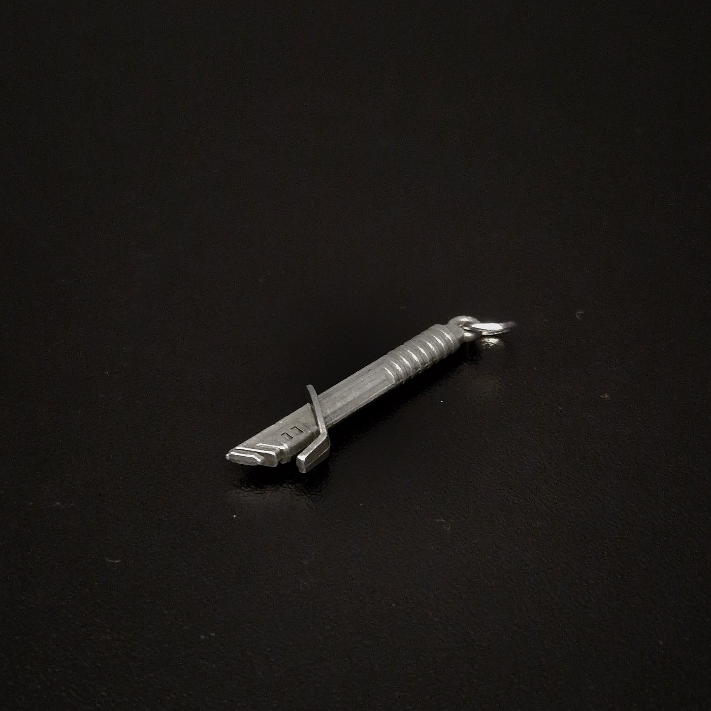 Saber Hanger & Ketting