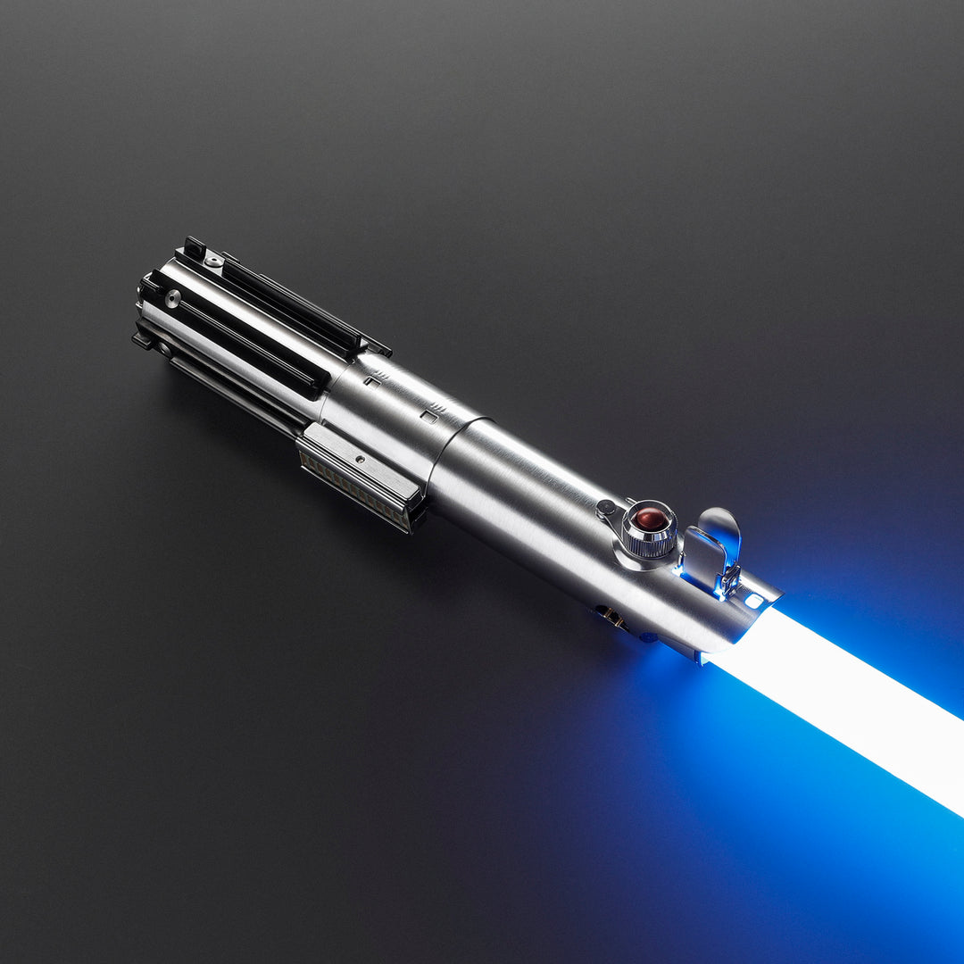 updated_skywalker_saber_design