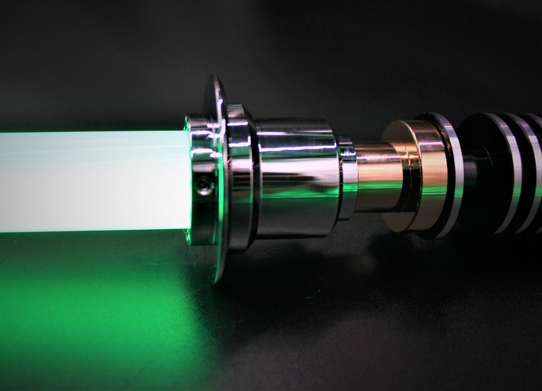 ICONS Skywalker Lightsaber サイン入 大幅値引き ICONS Skywalker Lightsaber サイン入 大幅値引き - メルカリ